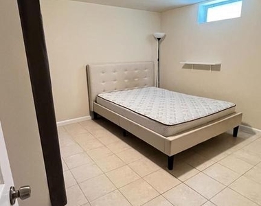 4816 Seminole Avenue - Photo Thumbnail 25