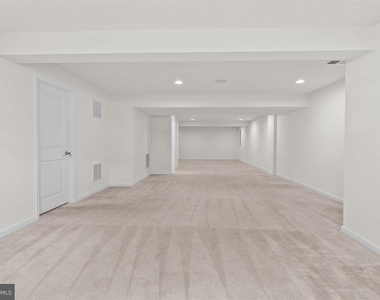 109 Emperor Drive - Photo Thumbnail 39