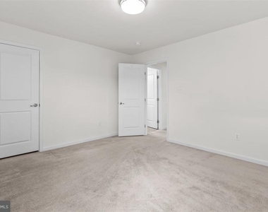 109 Emperor Drive - Photo Thumbnail 28