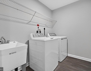 2509 Terra Cotta Ln - Photo Thumbnail 27