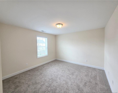 173 Weston Woods Street - Photo Thumbnail 16