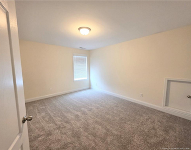 173 Weston Woods Street - Photo Thumbnail 13