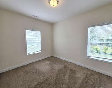 173 Weston Woods Street - Photo Thumbnail 10