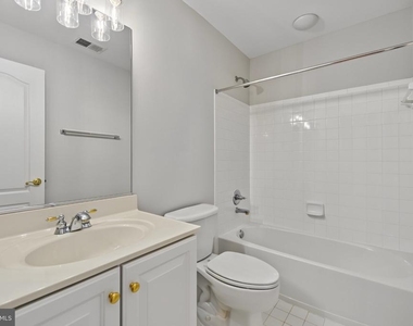 5256 Bessley Place - Photo Thumbnail 67