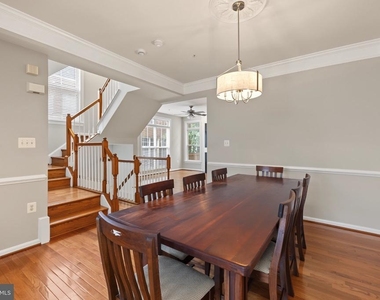 5256 Bessley Place - Photo Thumbnail 34