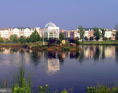 5256 Bessley Place - Photo Thumbnail 86