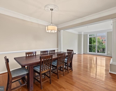 5256 Bessley Place - Photo Thumbnail 32