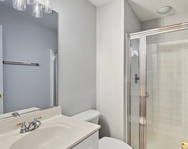 5256 Bessley Place - Photo Thumbnail 9