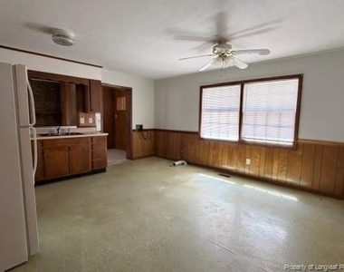 750 Burgoyne Drive - Photo Thumbnail 8