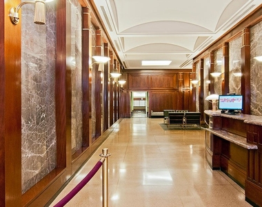 45 Wall Street, Unit 1921 - Photo Thumbnail 8