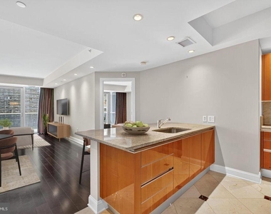 1881 N Nash Street - Photo Thumbnail 4