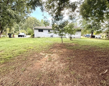 10224 Holly Springs Road - Photo Thumbnail 15