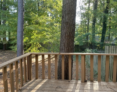 121 Arbuckle Lane - Photo Thumbnail 17