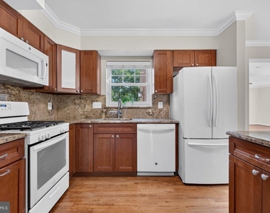 1811 N Randolph Street - Photo Thumbnail 5