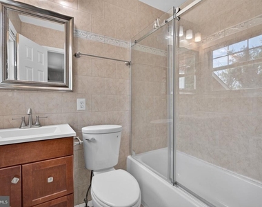 1811 N Randolph Street - Photo Thumbnail 13