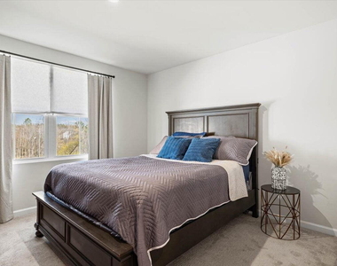 1107 Pale Moss Drive - Photo Thumbnail 7