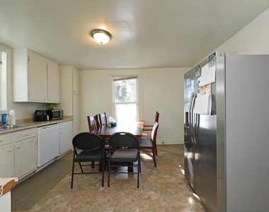 807 Wilkerson Avenue - Photo Thumbnail 2