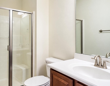 4956 Highcroft Drive - Photo Thumbnail 5