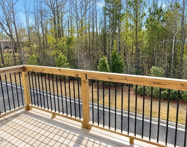 4956 Highcroft Drive - Photo Thumbnail 12