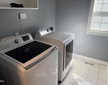 4112 Breadfruit Court - Photo Thumbnail 8