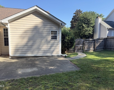 4112 Breadfruit Court - Photo Thumbnail 18