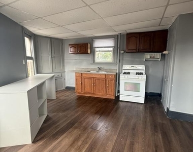 108 N Penn Street - Photo Thumbnail 1