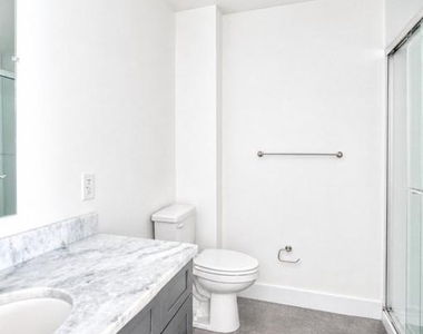 4045 Baltimore Avenue - Photo Thumbnail 2
