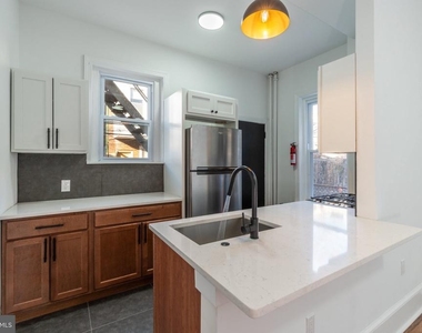 5225 Cedar Avenue - Photo Thumbnail 12