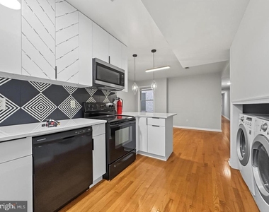 1811 Cecil B Moore Avenue - Photo Thumbnail 5