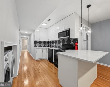 1811 Cecil B Moore Avenue - Photo Thumbnail 4