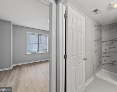 1811 Cecil B Moore Avenue - Photo Thumbnail 9