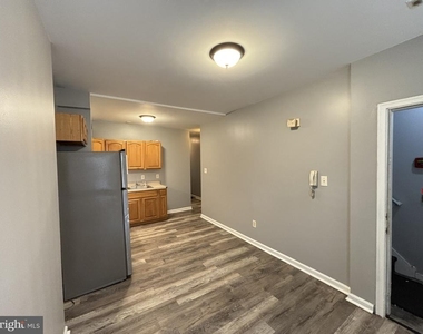 1711 N Gratz Street - Photo Thumbnail 3