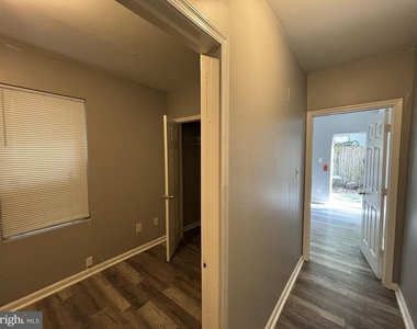1711 N Gratz Street - Photo Thumbnail 13