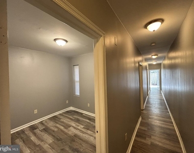 1711 N Gratz Street - Photo Thumbnail 7