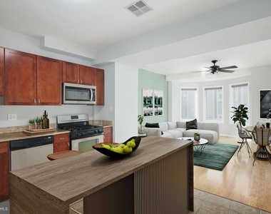 800 N 2nd Street - Photo Thumbnail 2