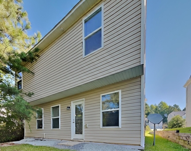 47 Hallow Oak Street - Photo Thumbnail 16