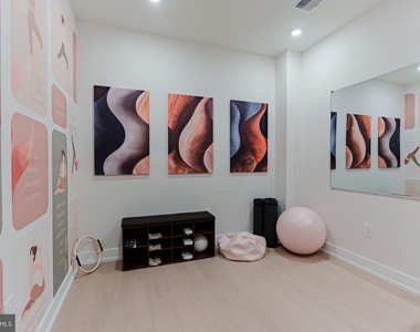 1818 N 53rd Street - Photo Thumbnail 8