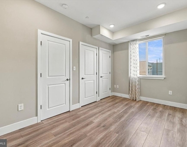 2348 Mountain Street - Photo Thumbnail 15
