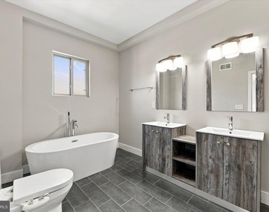 2348 Mountain Street - Photo Thumbnail 19