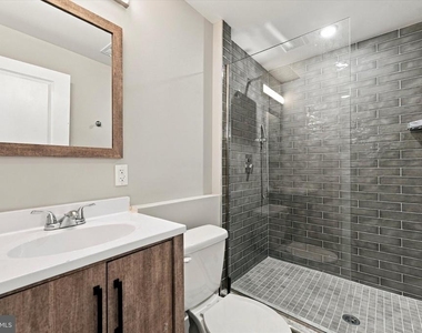 2348 Mountain Street - Photo Thumbnail 25