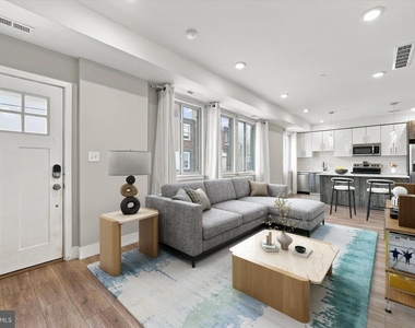 2348 Mountain Street - Photo Thumbnail 3