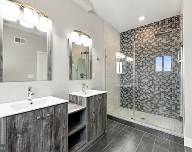 2348 Mountain Street - Photo Thumbnail 20
