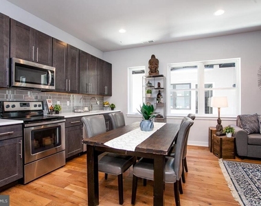 5938 Henry Avenue - Photo Thumbnail 1