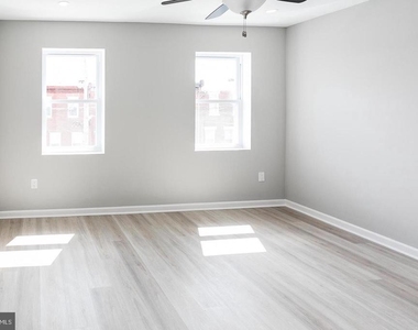 2526 Memphis Street - Photo Thumbnail 21