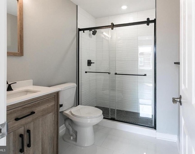 2526 Memphis Street - Photo Thumbnail 24