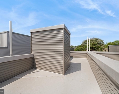 2156 N Randolph Street - Photo Thumbnail 29