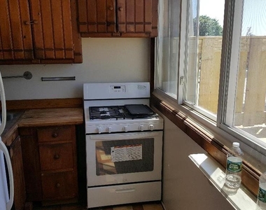 872 23rd Street N - Photo Thumbnail 1