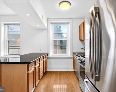 334 S 12th Street - Photo Thumbnail 5