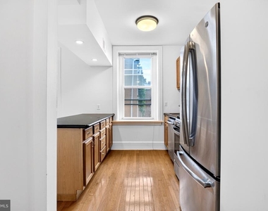334 S 12th Street - Photo Thumbnail 4