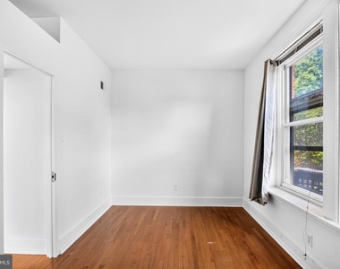 334 S 12th Street - Photo Thumbnail 15